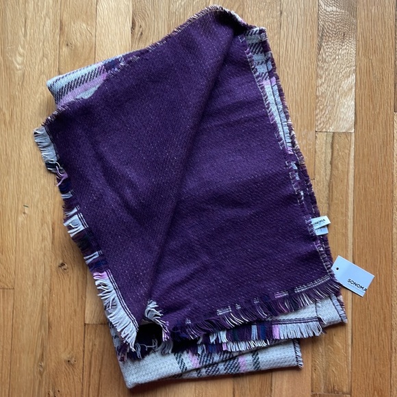 Purple Plaid Blanket Scarf - Picture 4 of 4